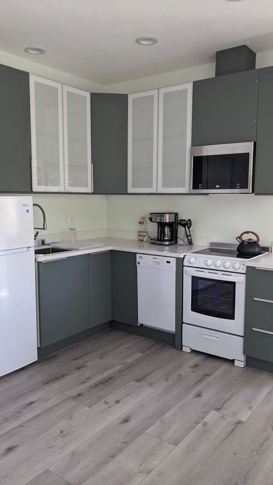 1762 Chevalier Dr - Photo 2 of 7