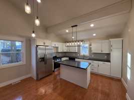 featured image of 202 Oak St #NA