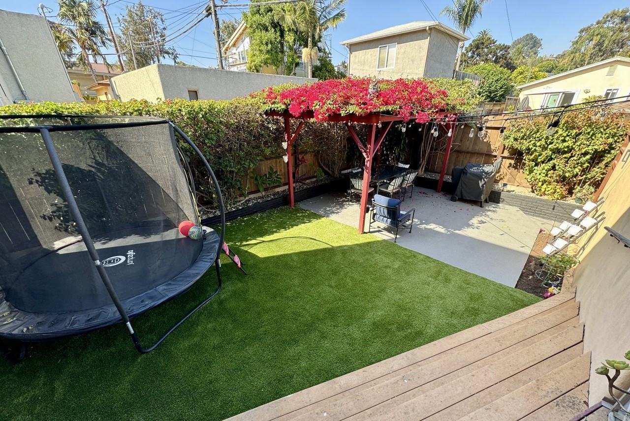 1824 Mendota St #NA - Photo 2 of 17