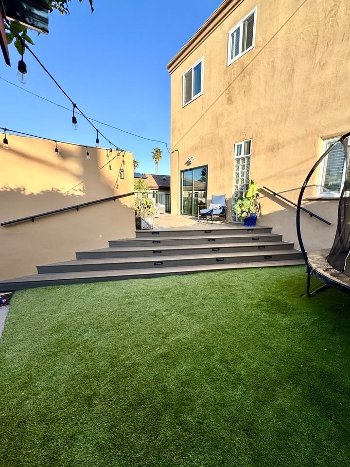 1824 Mendota St #NA - Photo 3 of 17