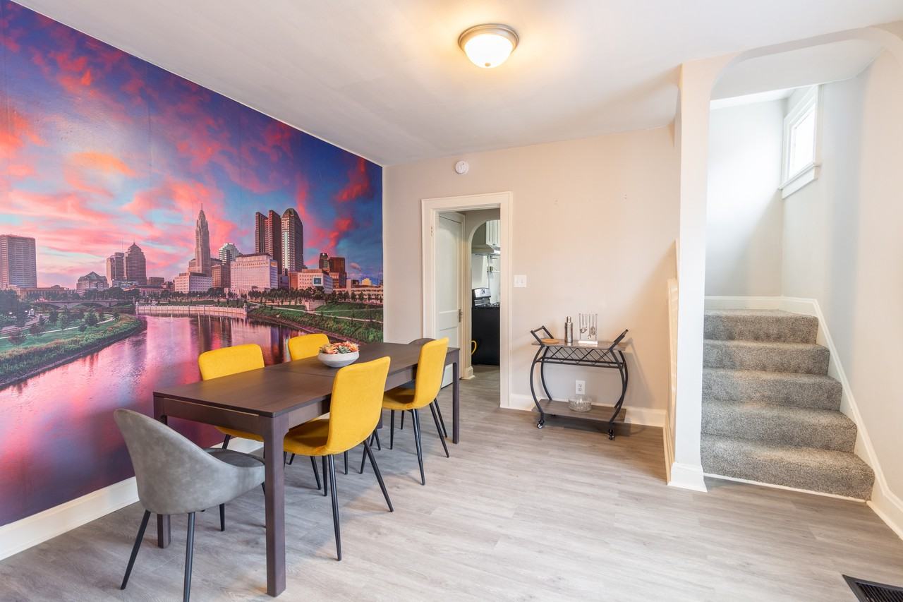 1123 Wilson Ave #1 - Photo 3 of 18