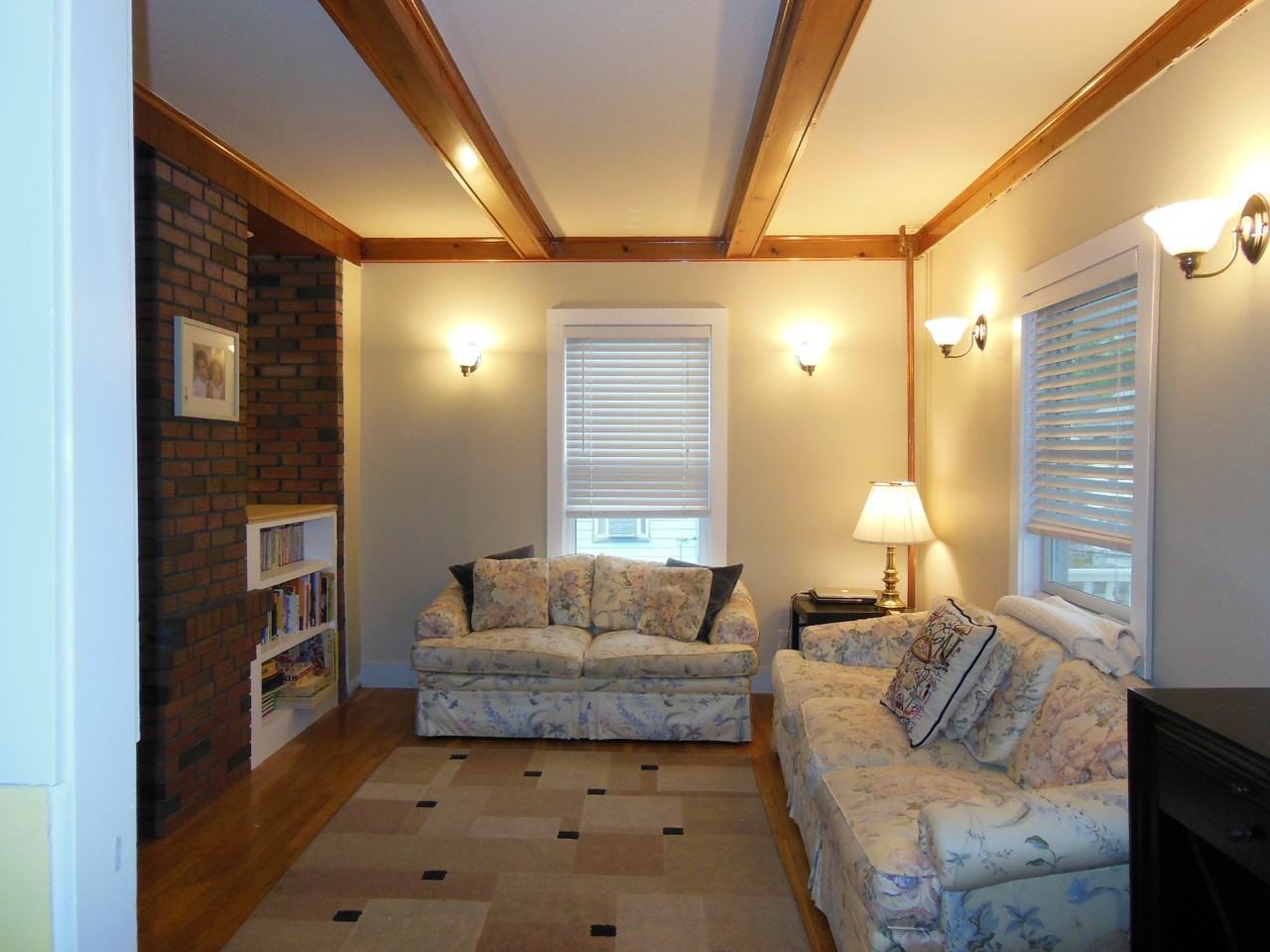 23 Falkland St #23 - Photo 5 of 13