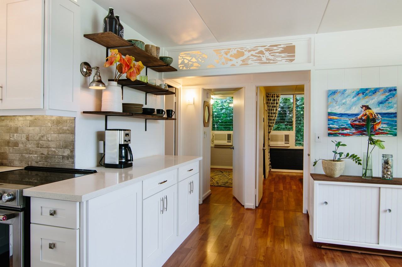 3810 Leahi Ave #210 - Photo 4 of 15