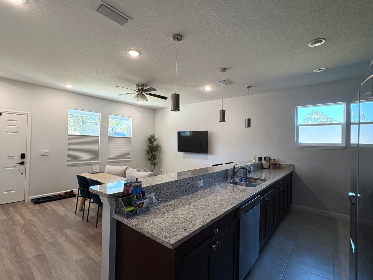 4409 N 36th St #NA - Photo 2 of 6