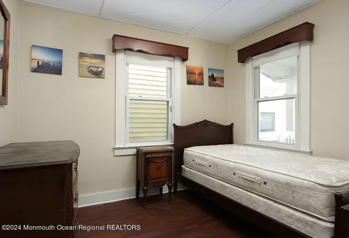 1710 B St #REAR - Photo 3 of 8