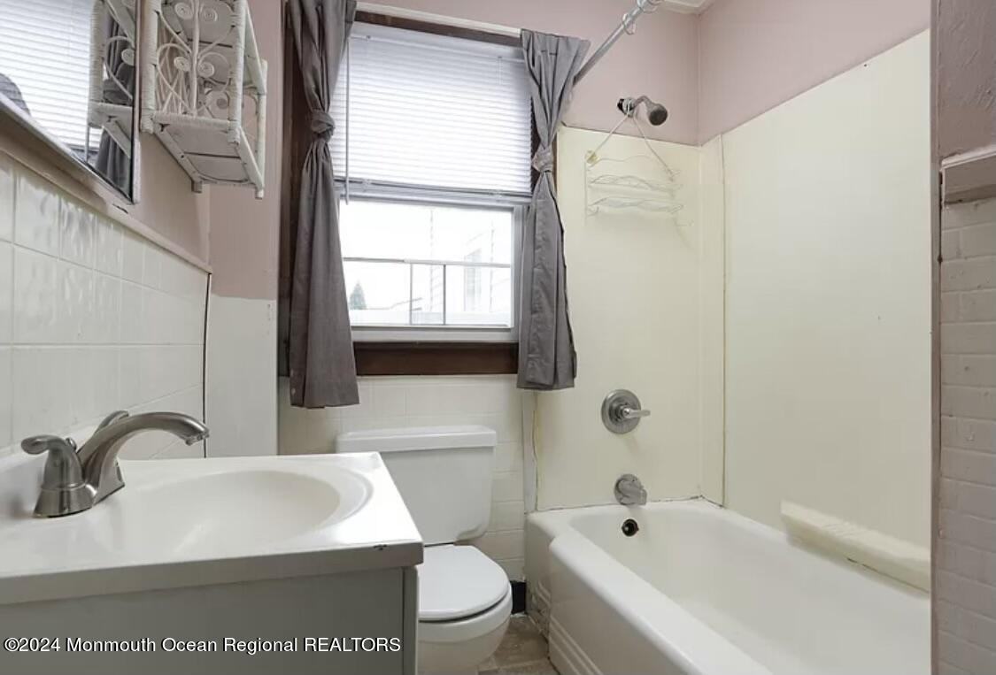 1710 B St #REAR - Photo 6 of 8