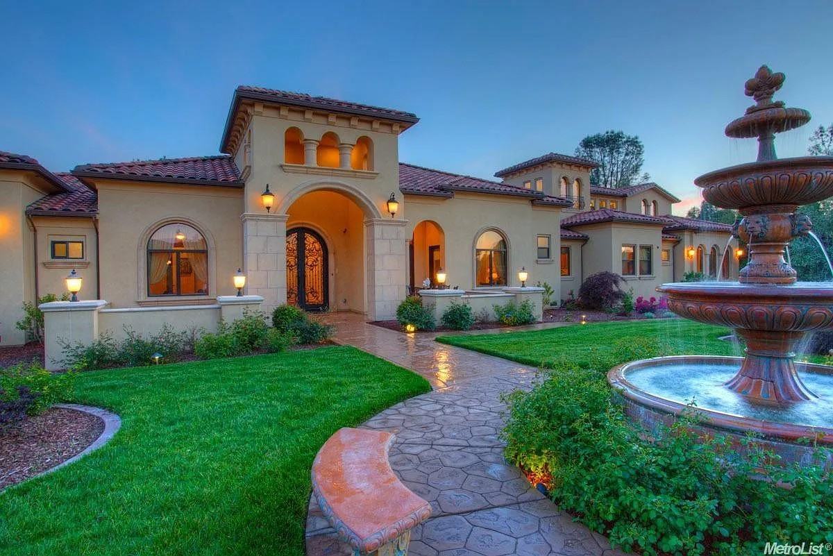 6100 Terracina Ct #NA - Photo 2 of 13