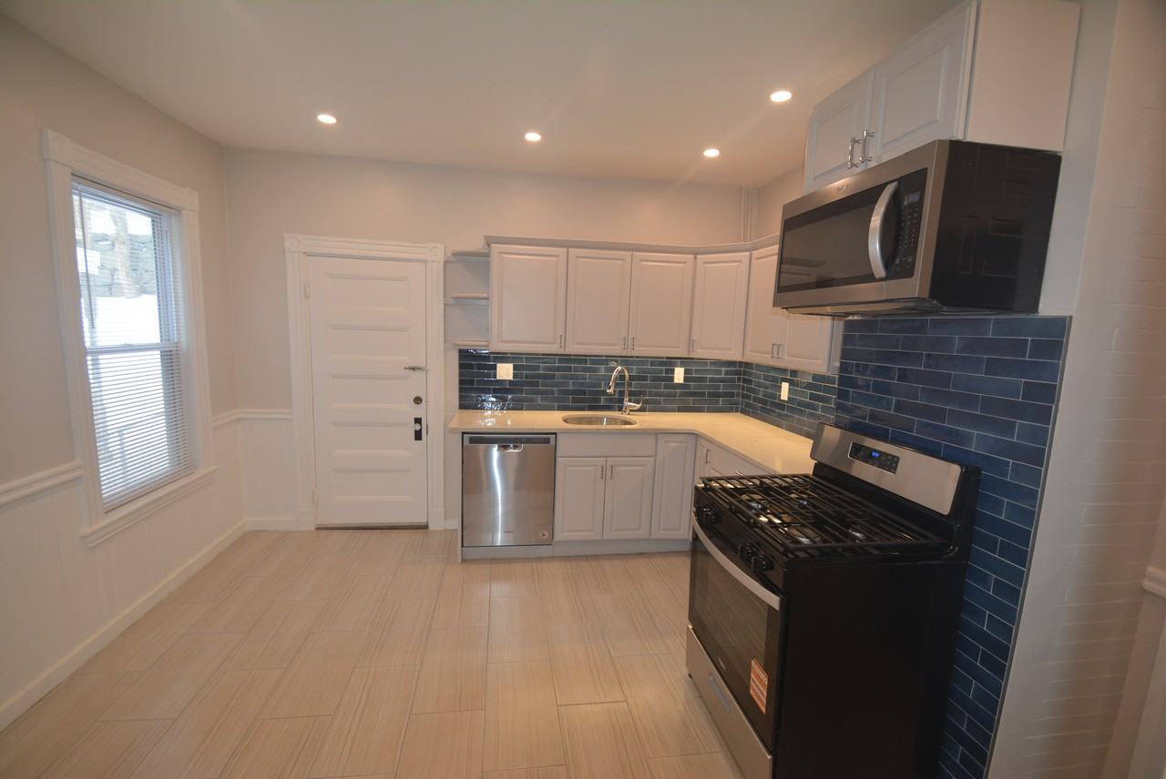 31 Claybourne St #1 - Photo 2 of 43