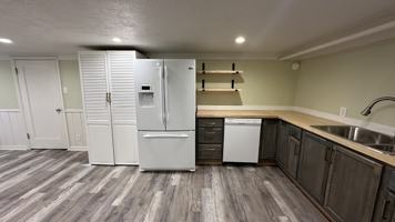 featured image of 22 Marindale Ave #B