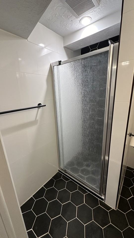 22 Marindale Ave #B - Photo 7 of 16