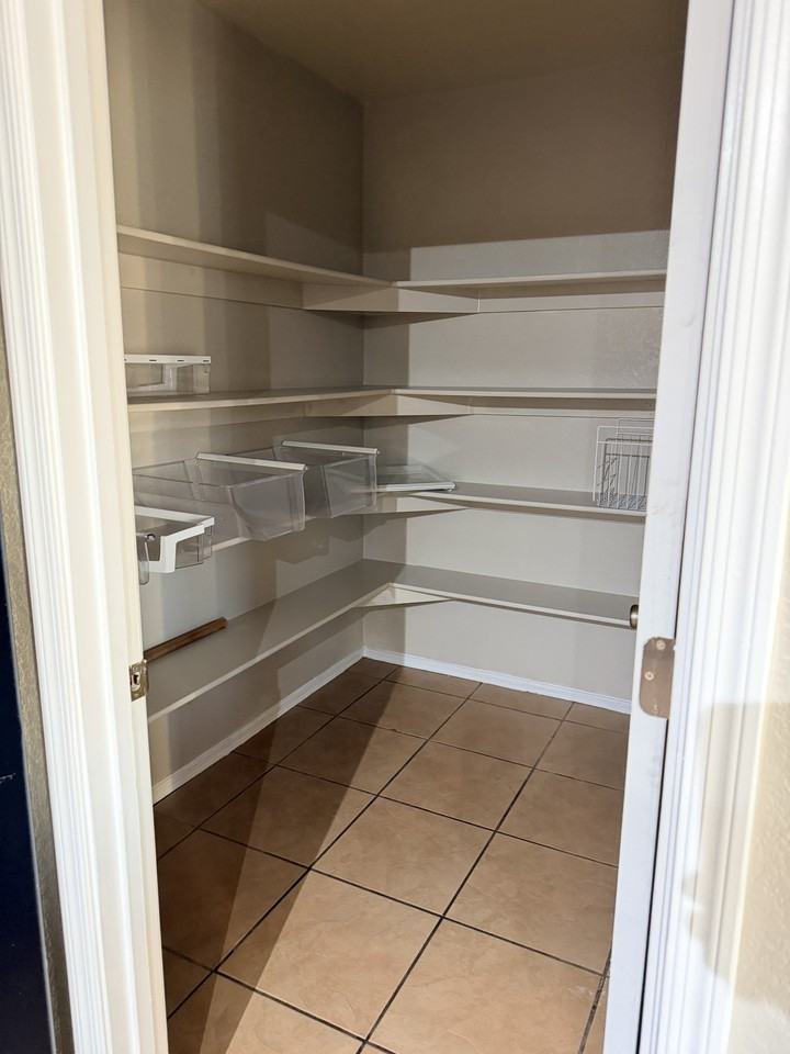 6233 E 40th Ln #NA - Photo 7 of 13