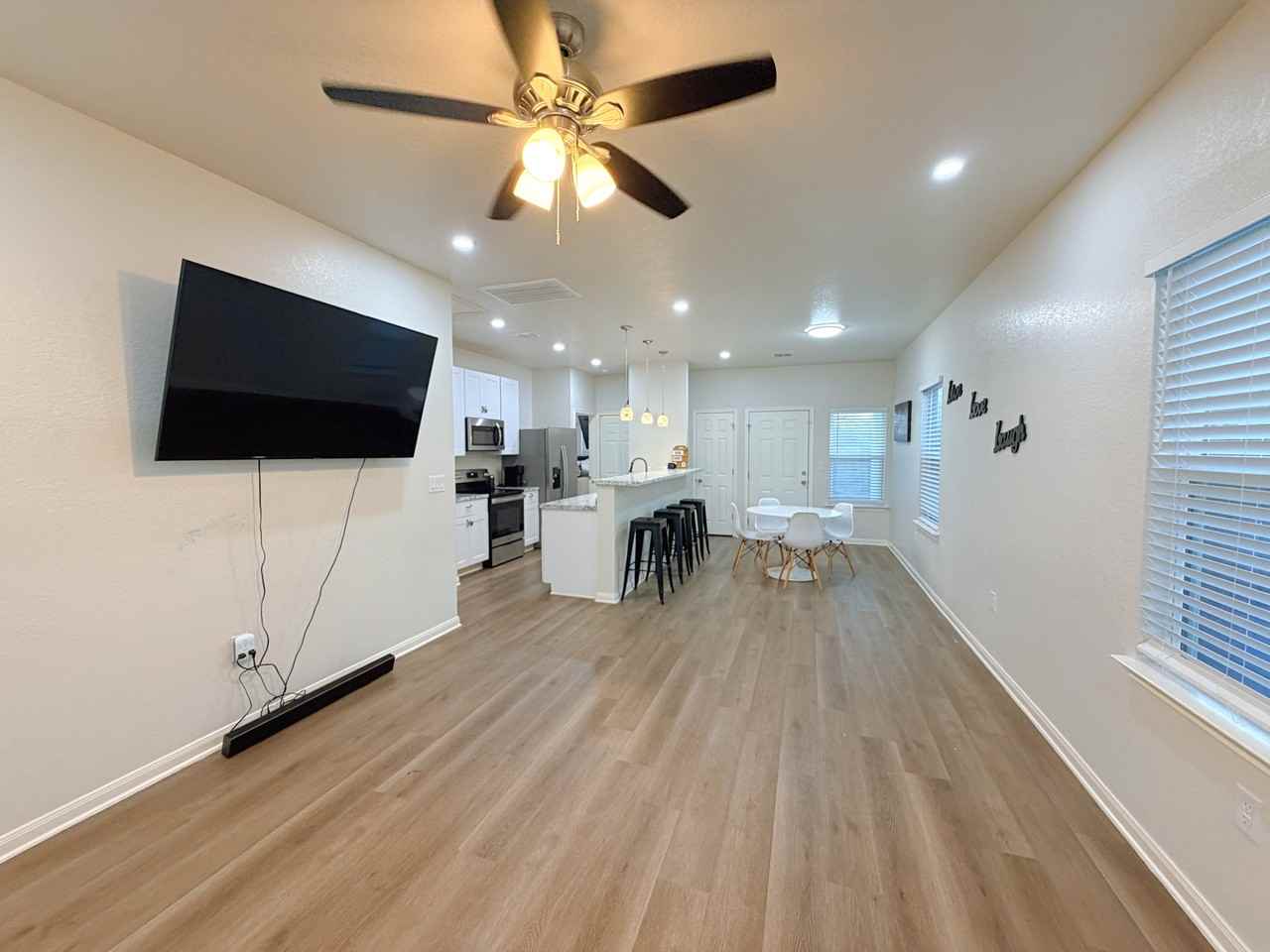 638 Marbauch Ave #NA - Photo 7 of 17