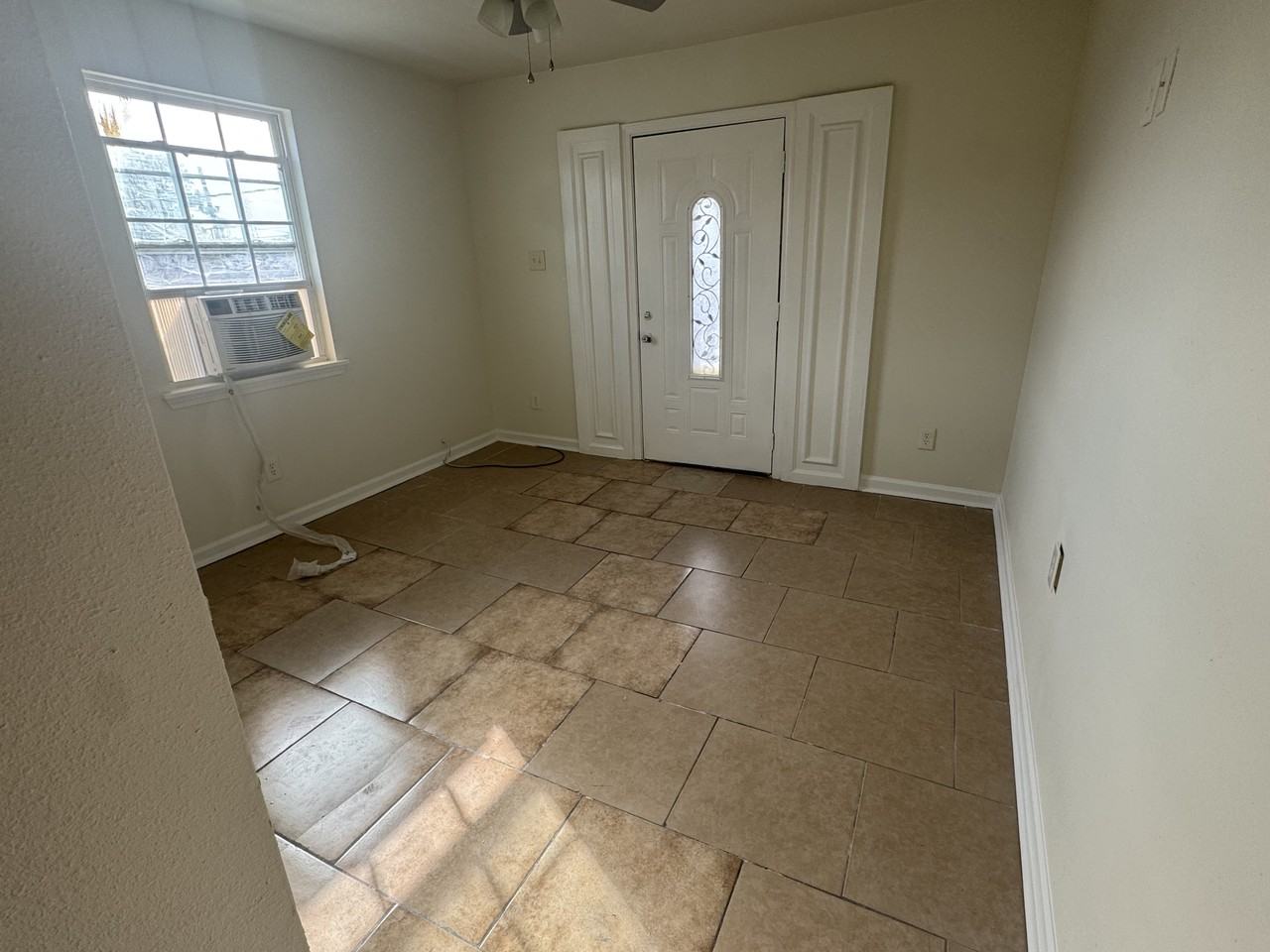 2223 Clouet St #2223-2B - Photo 3 of 11