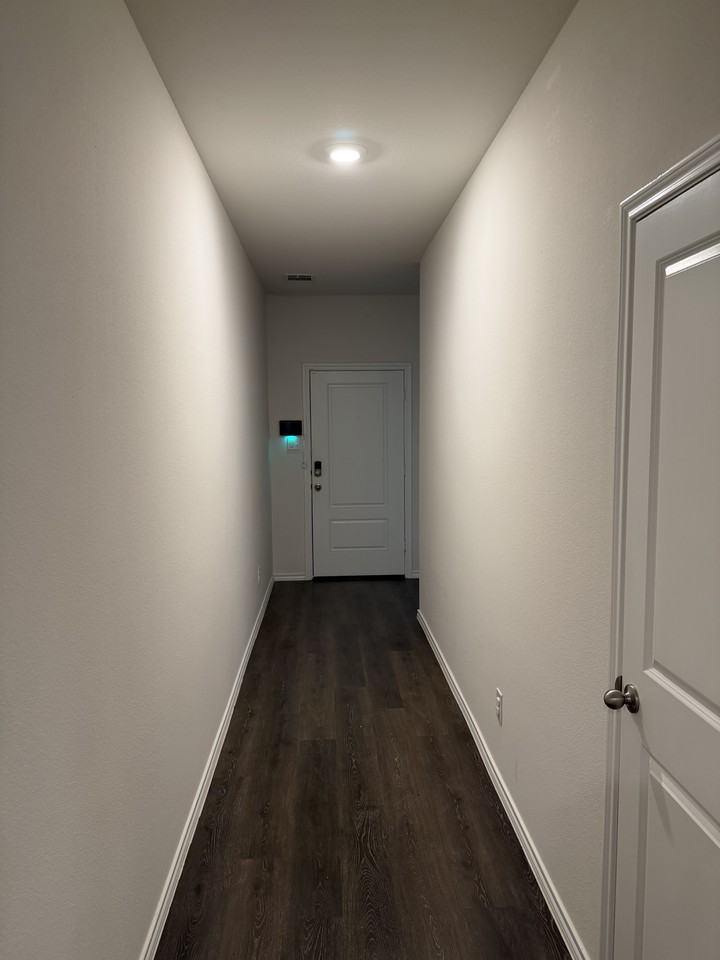 107 Seabiscuit Dr #NA - Photo 2 of 17