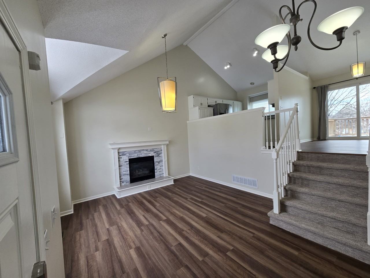 16316 S Hunter St #NA - Photo 2 of 19