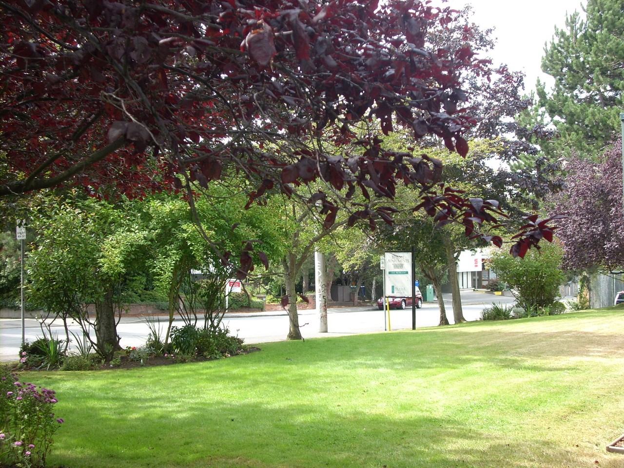 Bristol Apartments - Photo 2 of 2