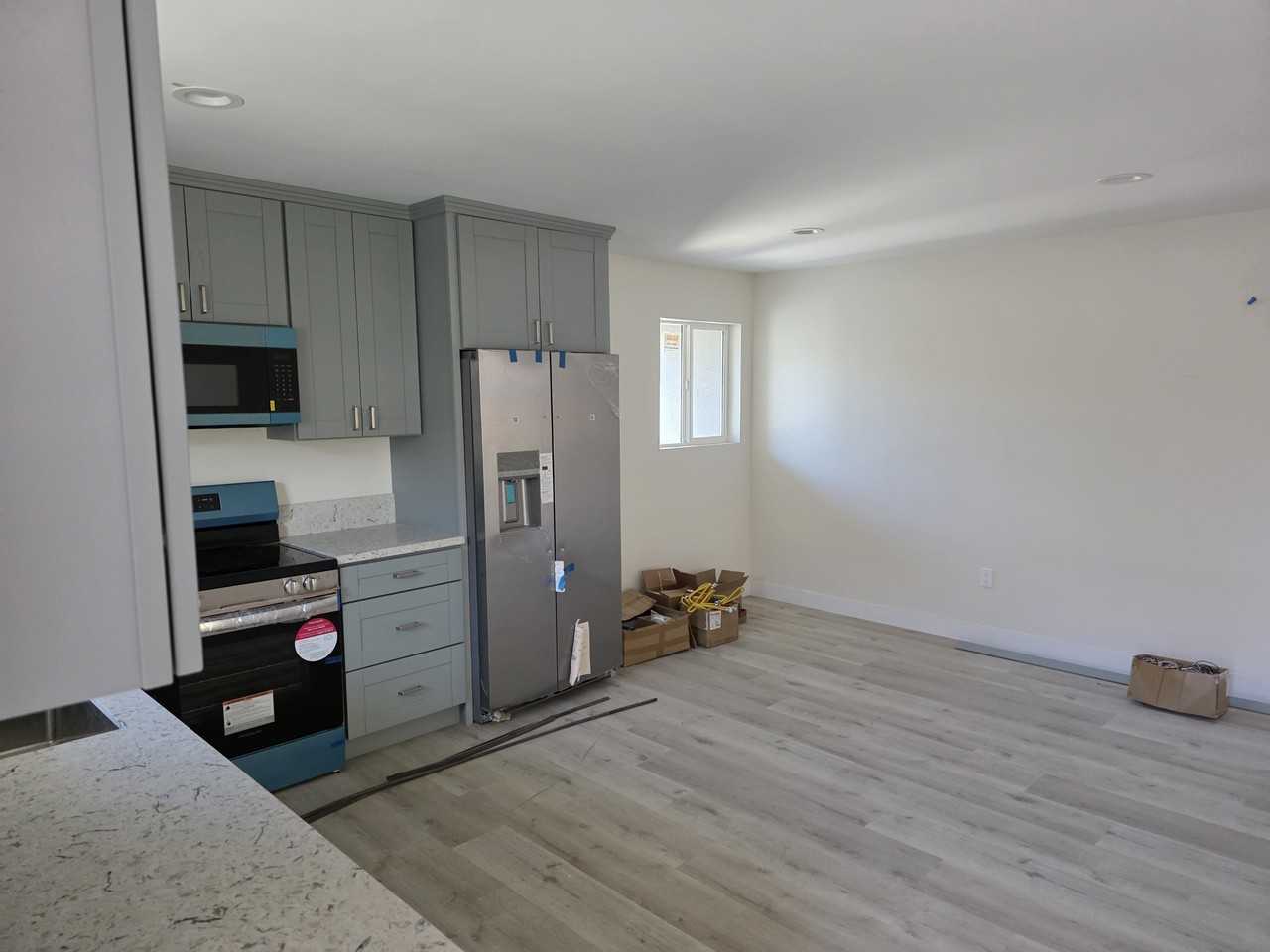 3675 Marlborough Avenue - Photo 4 of 11