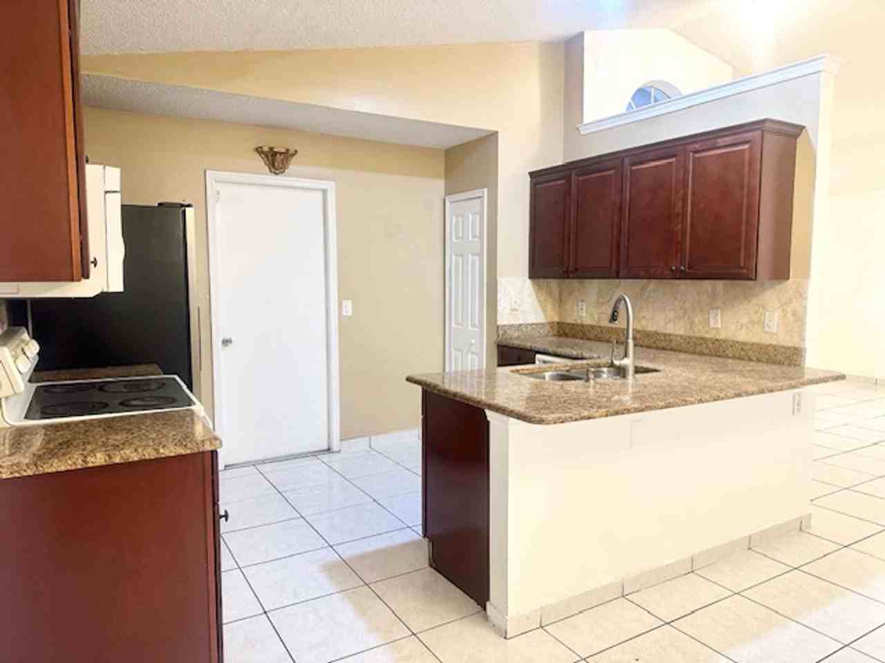 3842 Spring Breeze Dr - Photo 3 of 15