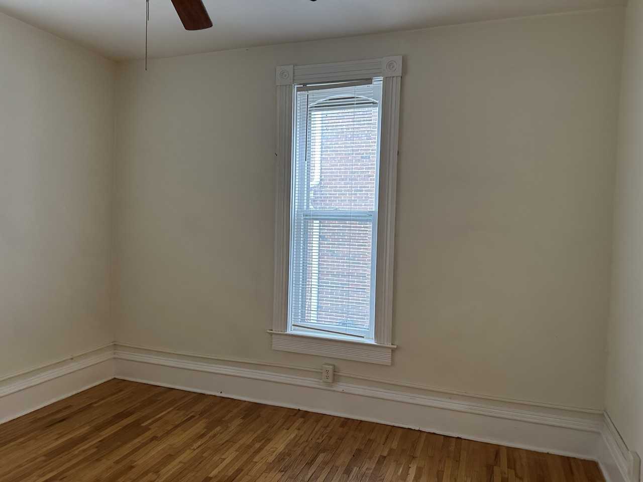 512 Chicago Avenue - Photo 5 of 35