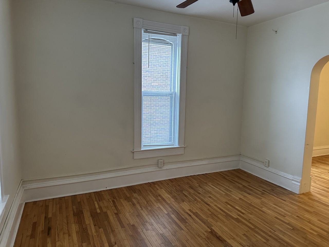 512 Chicago Avenue - Photo 6 of 35