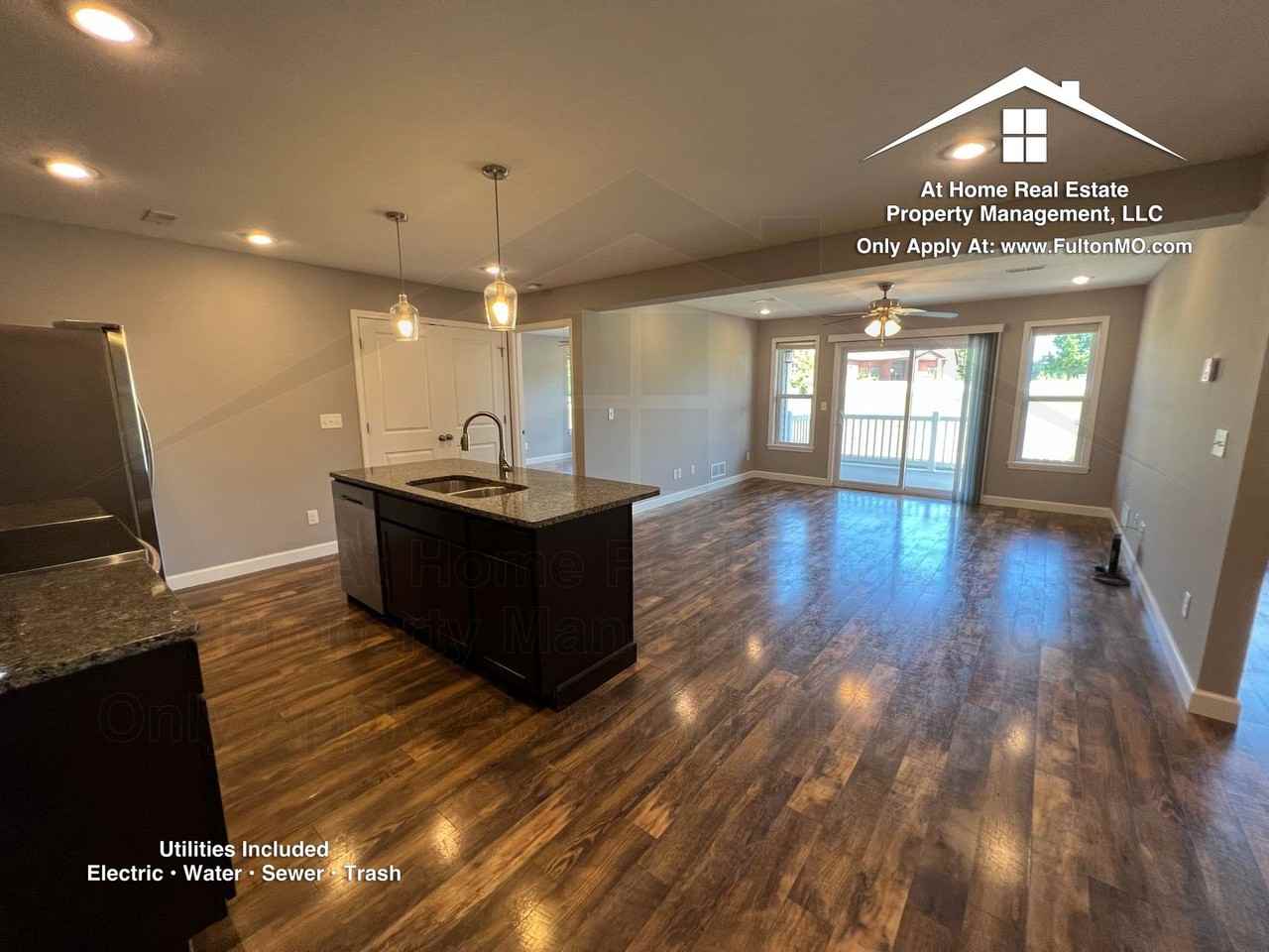 301 E Saint Eunice Rd - Photo 2 of 24