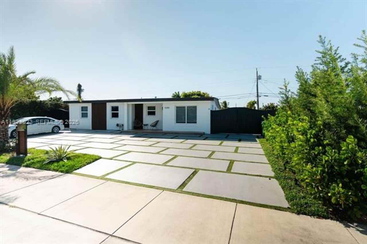 5200 Sw 114th Ct #5200 - Photo 2 of 36