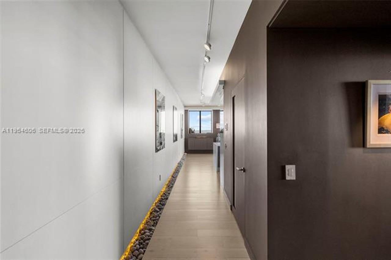 5875 5875 Collins Ave appt PH-7 #7 - Photo 2 of 49