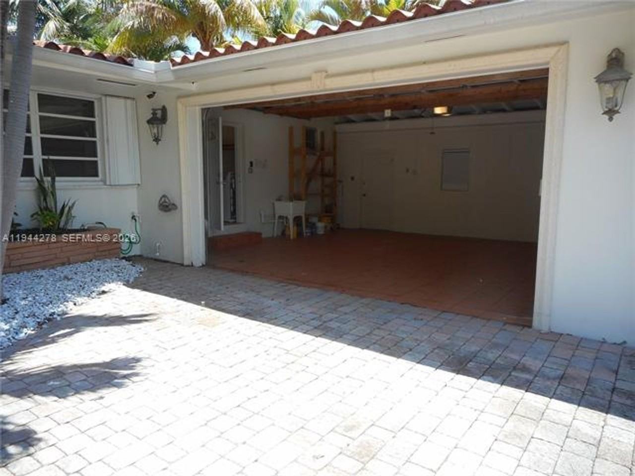 2325 Magnolia Dr #0 - Photo 3 of 26