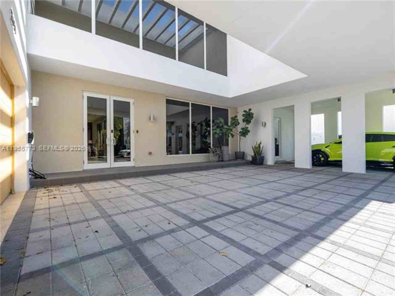 7451 Nw 103rd Ct #7451 - Photo 7 of 50