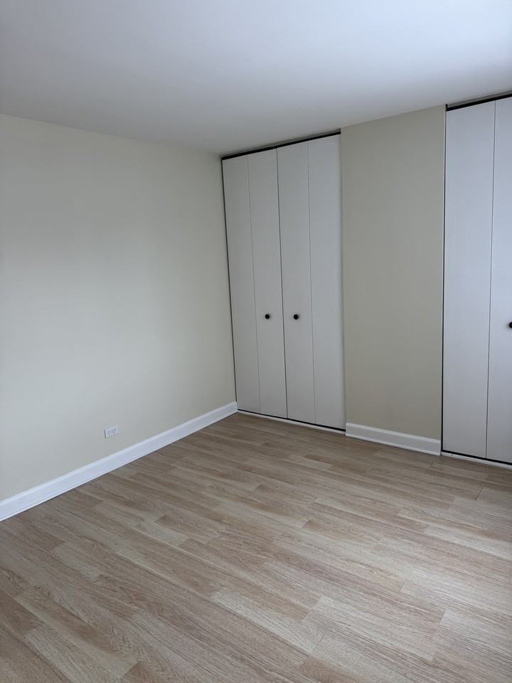 700 West Ivanhoe Lane - Photo 4 of 10