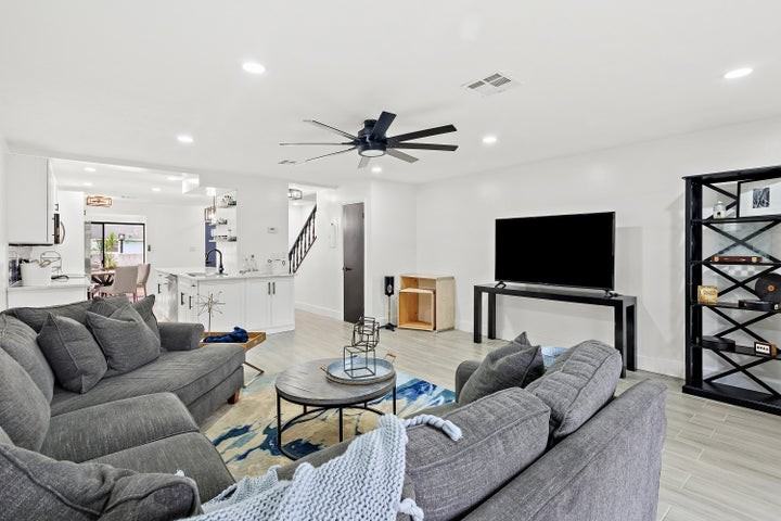 12726 Peconic Court - Photo 7 of 10