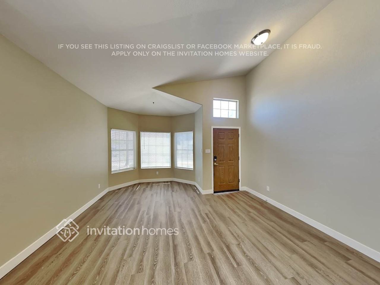 710 S Catalina St - Photo 3 of 18