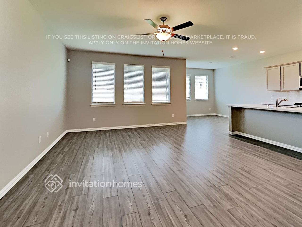 14833 Grey Feather Trl - Photo 4 of 17