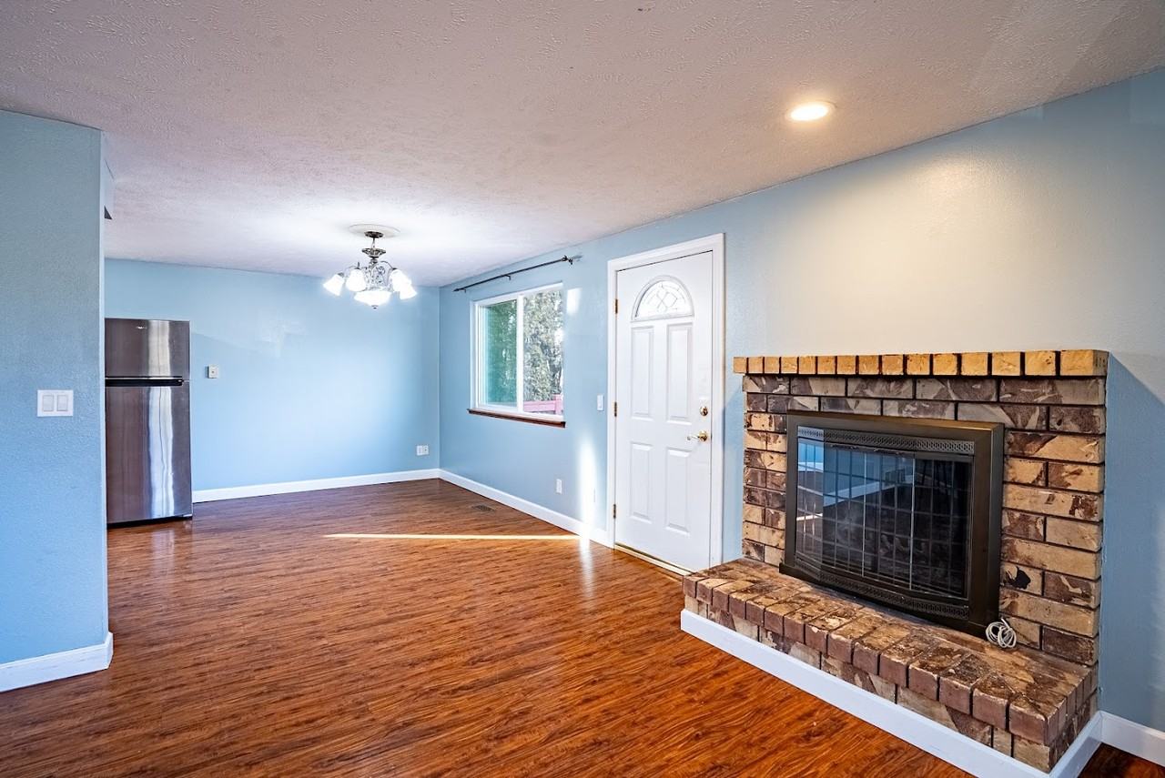 3102 S Rebecca St #1 - Photo 2 of 17