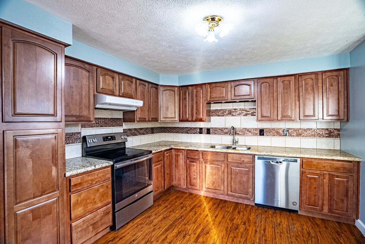 3102 S Rebecca St #1 - Photo 5 of 17