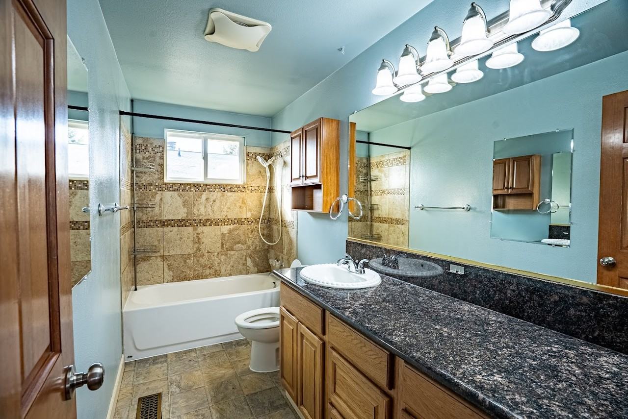 3102 S Rebecca St #1 - Photo 7 of 17