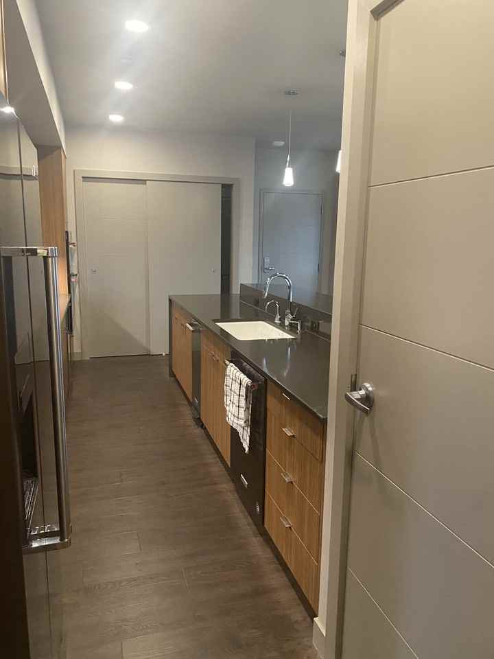 727 E Front Ave #202 - Photo 2 of 15