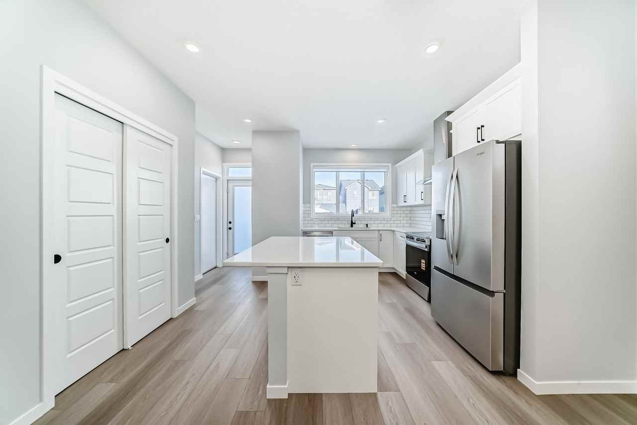 32 Creekview Gdns Sw - Photo 7 of 31