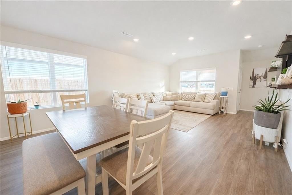 208 W Laurel Ave - Photo 6 of 13