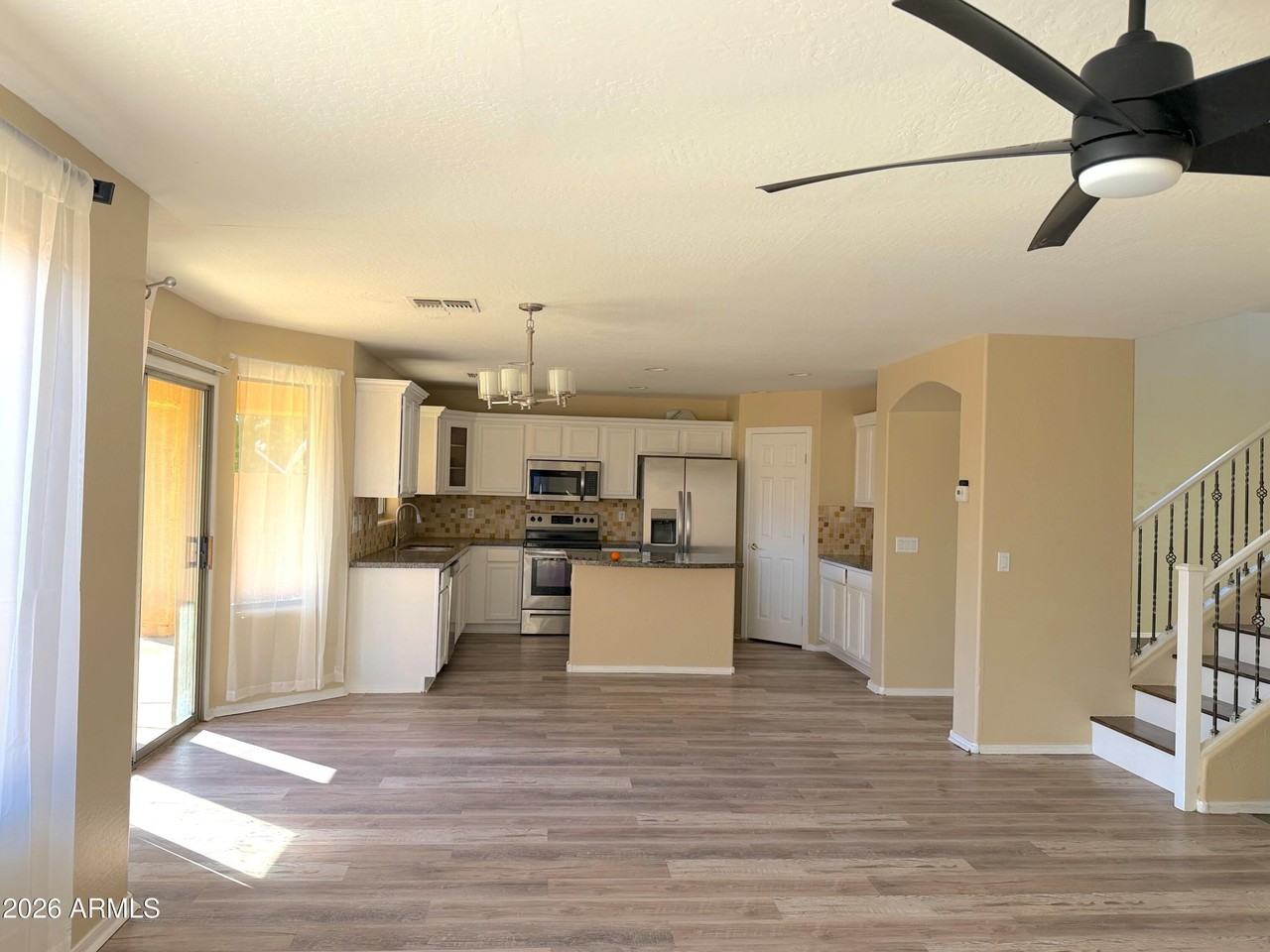 3545 E Crescent Way - Photo 7 of 19