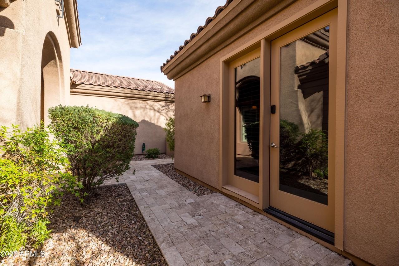 41216 N Bent Creek Ct - Photo 3 of 27