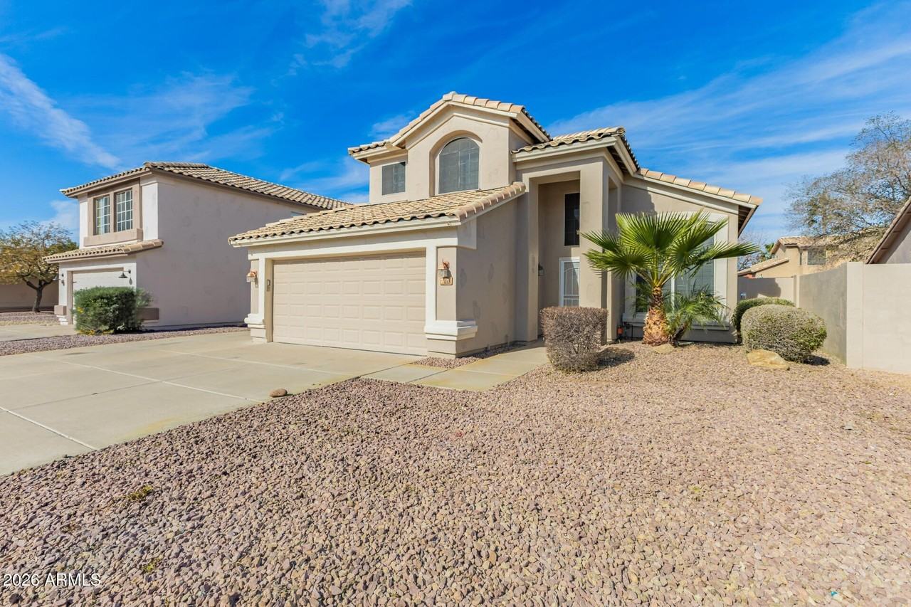 7420 W Los Gatos Dr - Photo 5 of 40