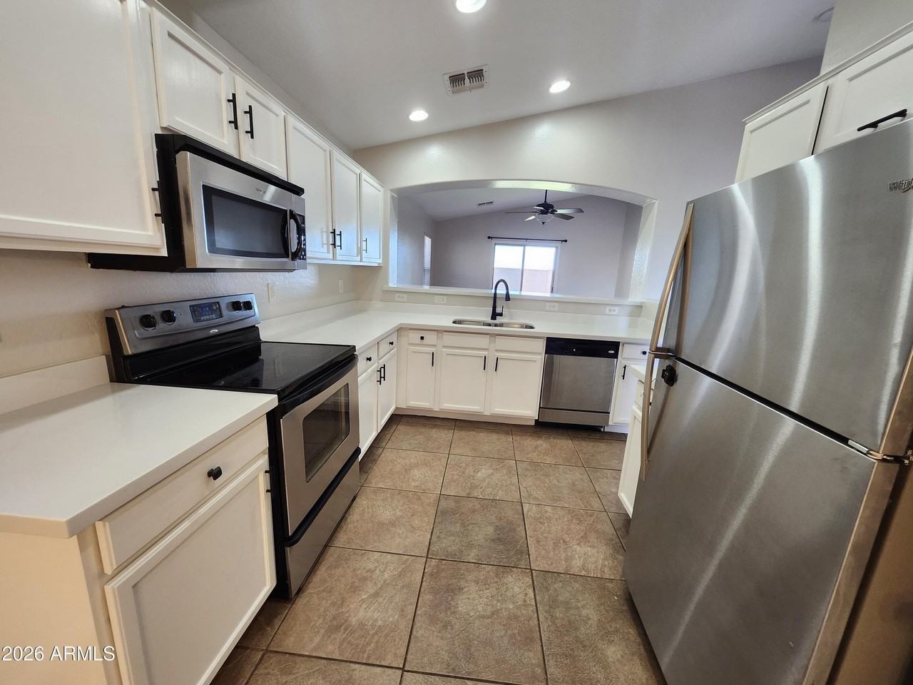 23739 N El Frio Ct - Photo 5 of 27