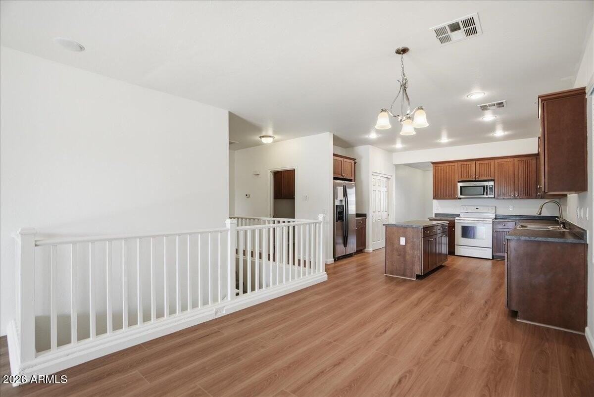 21537 E Estrella Rd - Photo 7 of 41