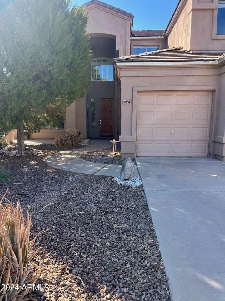 2081 E Desert Inn Dr - Photo 3 of 49
