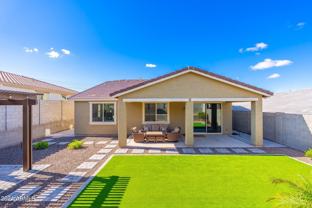 10648 W Eucalyptus Rd - Photo 1 of 1