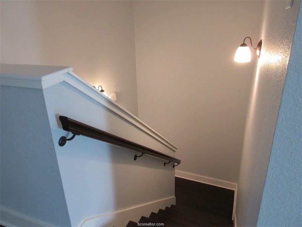 2118 Crescent Pointe Pkwy - Photo 6 of 15