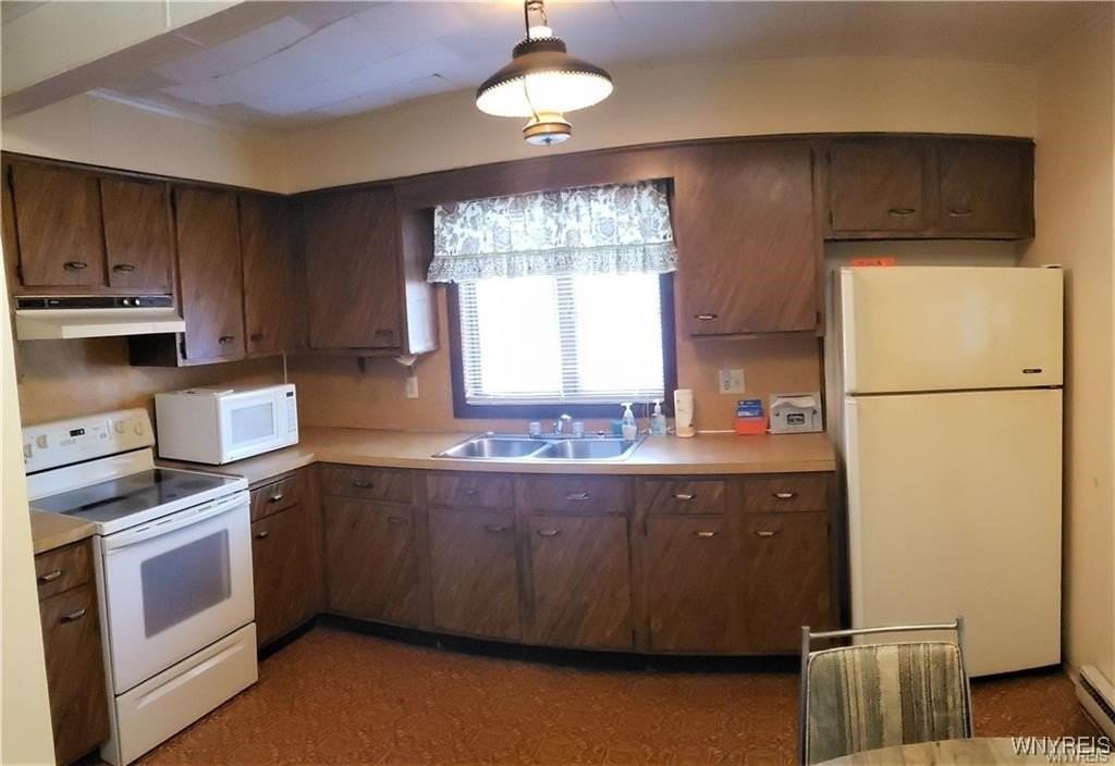 139 S Main St - Photo 2 of 8