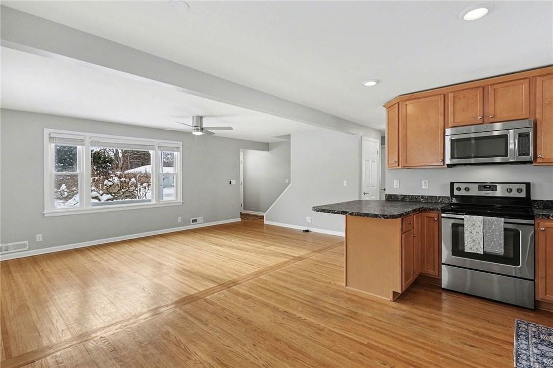 534 Glenview Ct - Photo 6 of 26