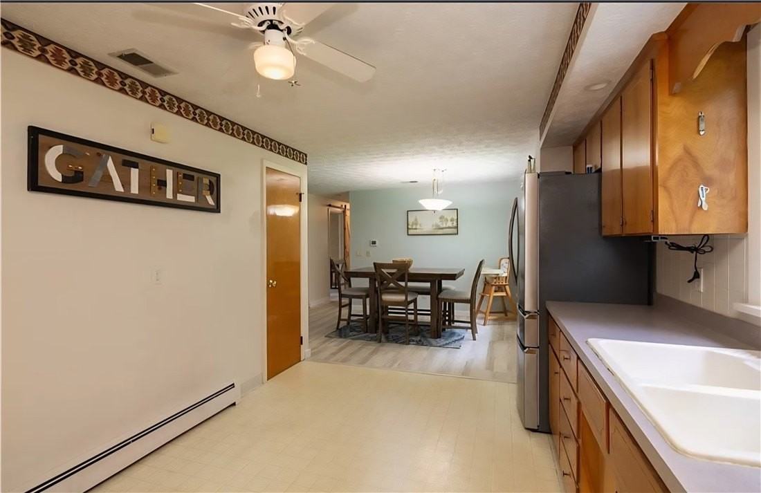 1568 Schlegel Rd - Photo 7 of 18